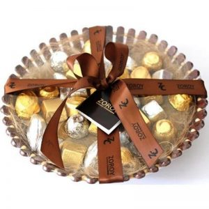 Zoroy Chic Basket With 35 Assorted Chocolates 400 Gms Gourmet